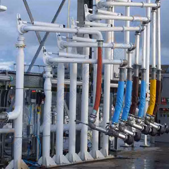 Bras de chargement par le bas API avec coupleur à rupture sèche Emco Wheaton